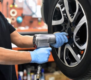 Wymiana i sprzedaż opon. Wulkanizacja